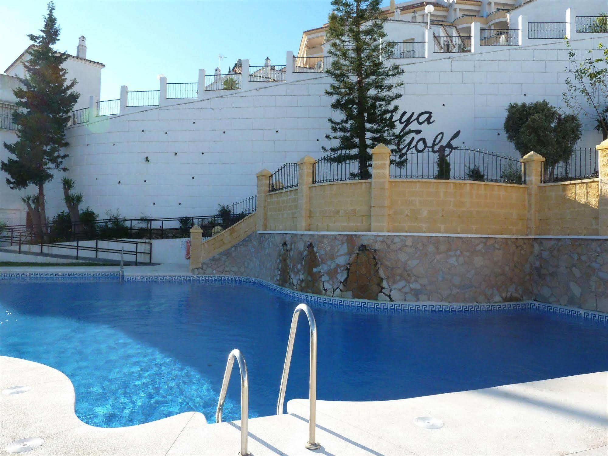 Playa Golf Aparthotel Benalmadena Exterior photo